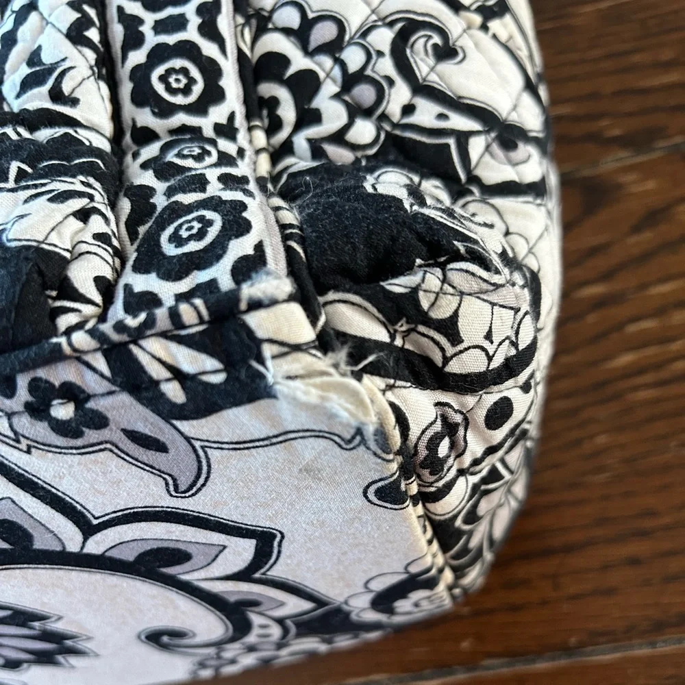 Vera Bradley Diaper bag. Floral Black and White